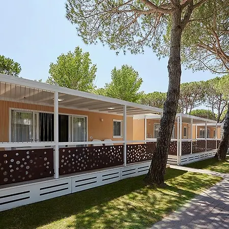 Village Joker Kompleks wypoczynkowy 4*